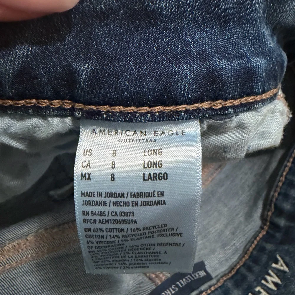 American Eagle Hi Rise Kick Boot Crop Blue Denim Jeans - Picture 3 of 4